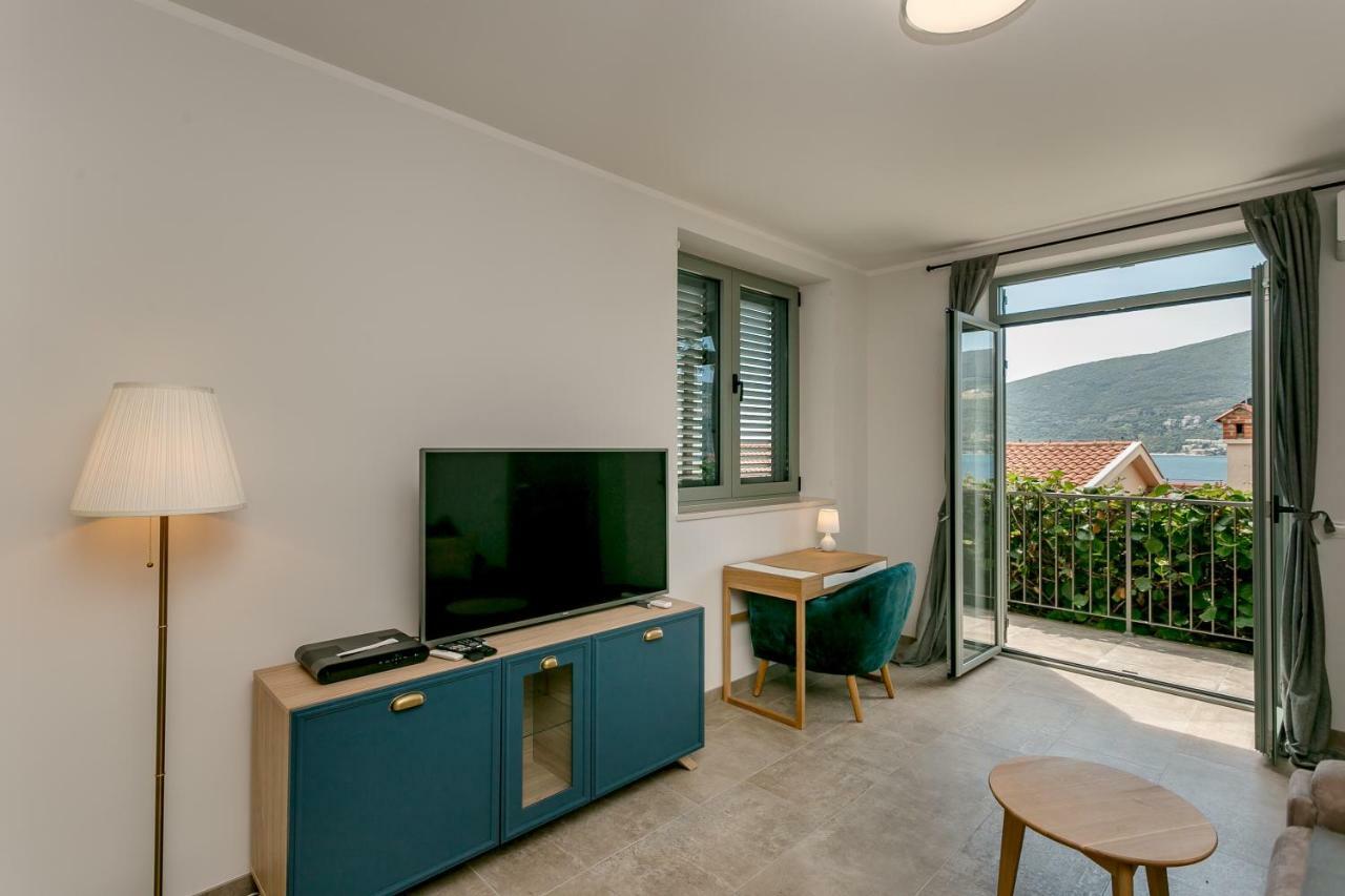 Boka Apartment 4 Herceg Novi Esterno foto
